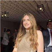 Profesora de Matemáticas, estudiante de ingeniería de Telecomunicaciones